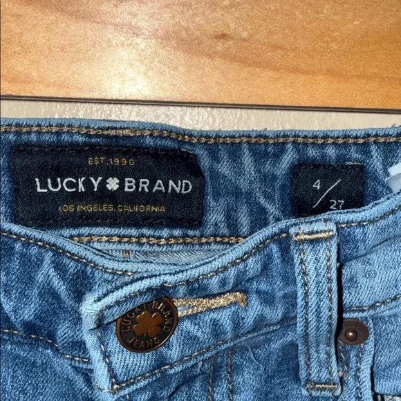 Lucky Brand Blue Cropped Jeans - Picture 2 of 8